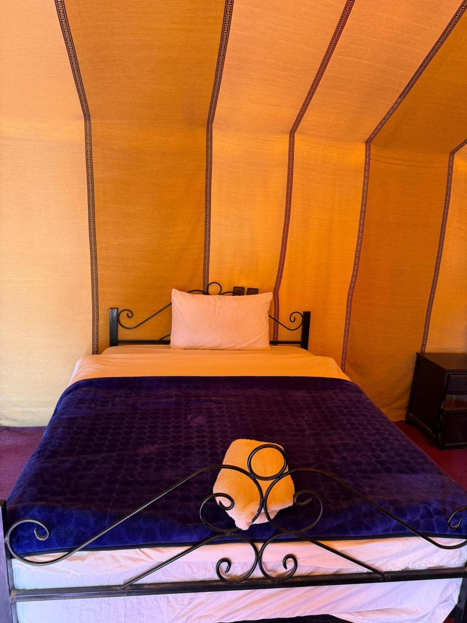 Luxury Merzouga Desert Camp Экстерьер фото