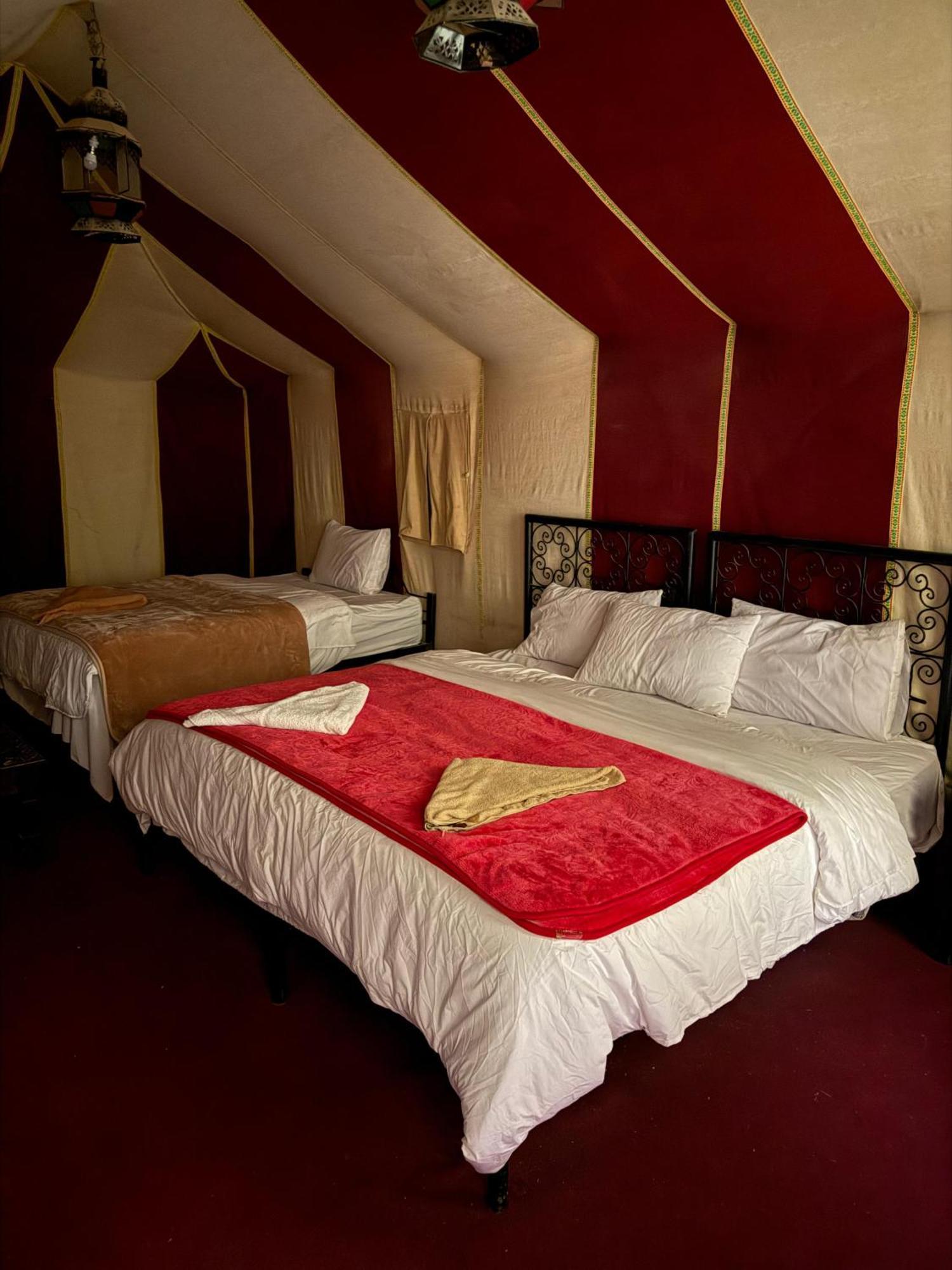 Luxury Merzouga Desert Camp Экстерьер фото